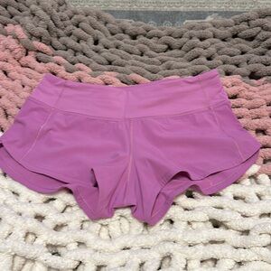 Lululemon Speed Up LR Short 2.5 Lined size 4
